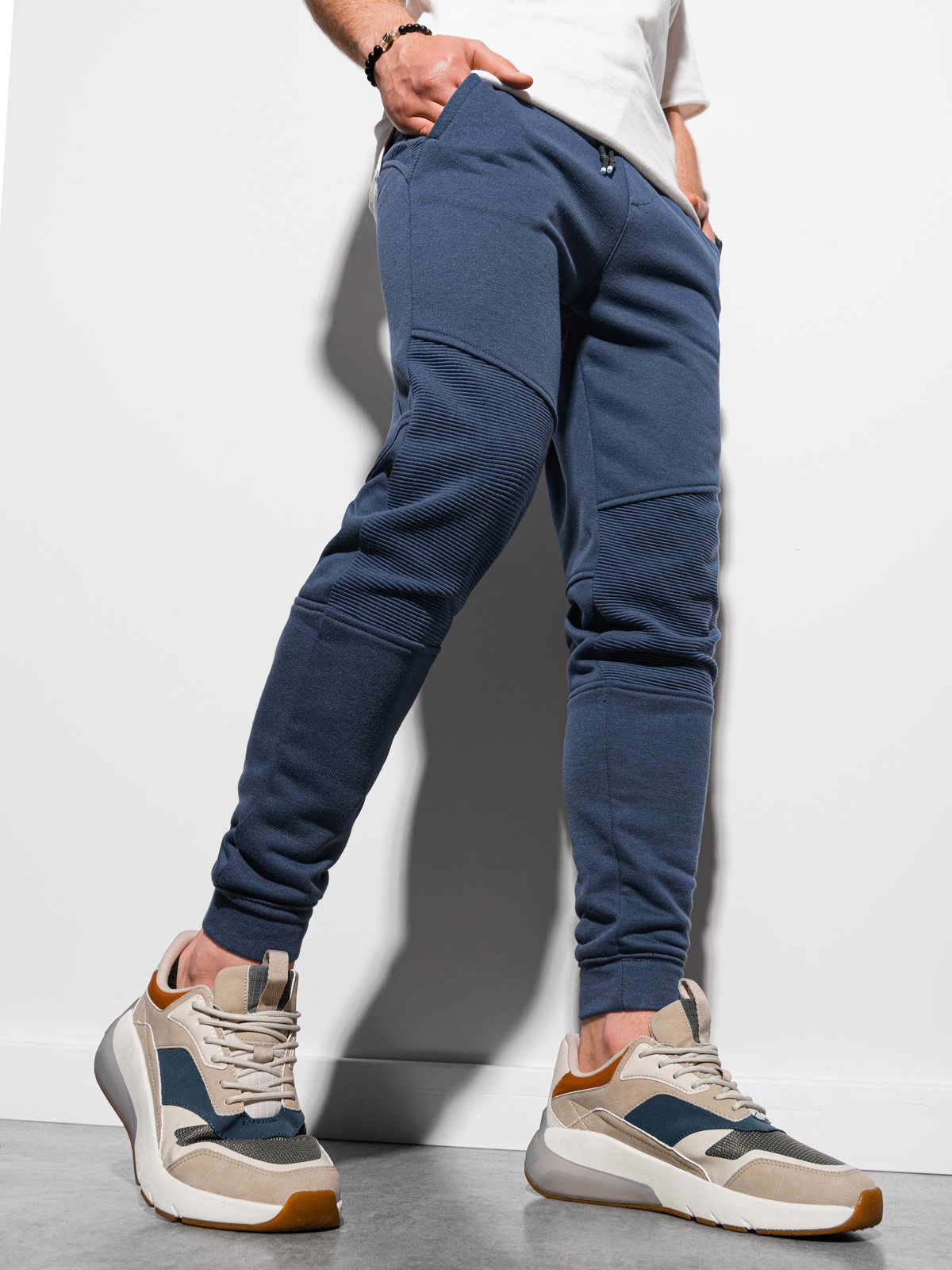 Pantaloni pentru barbati P954 - albastru inchis