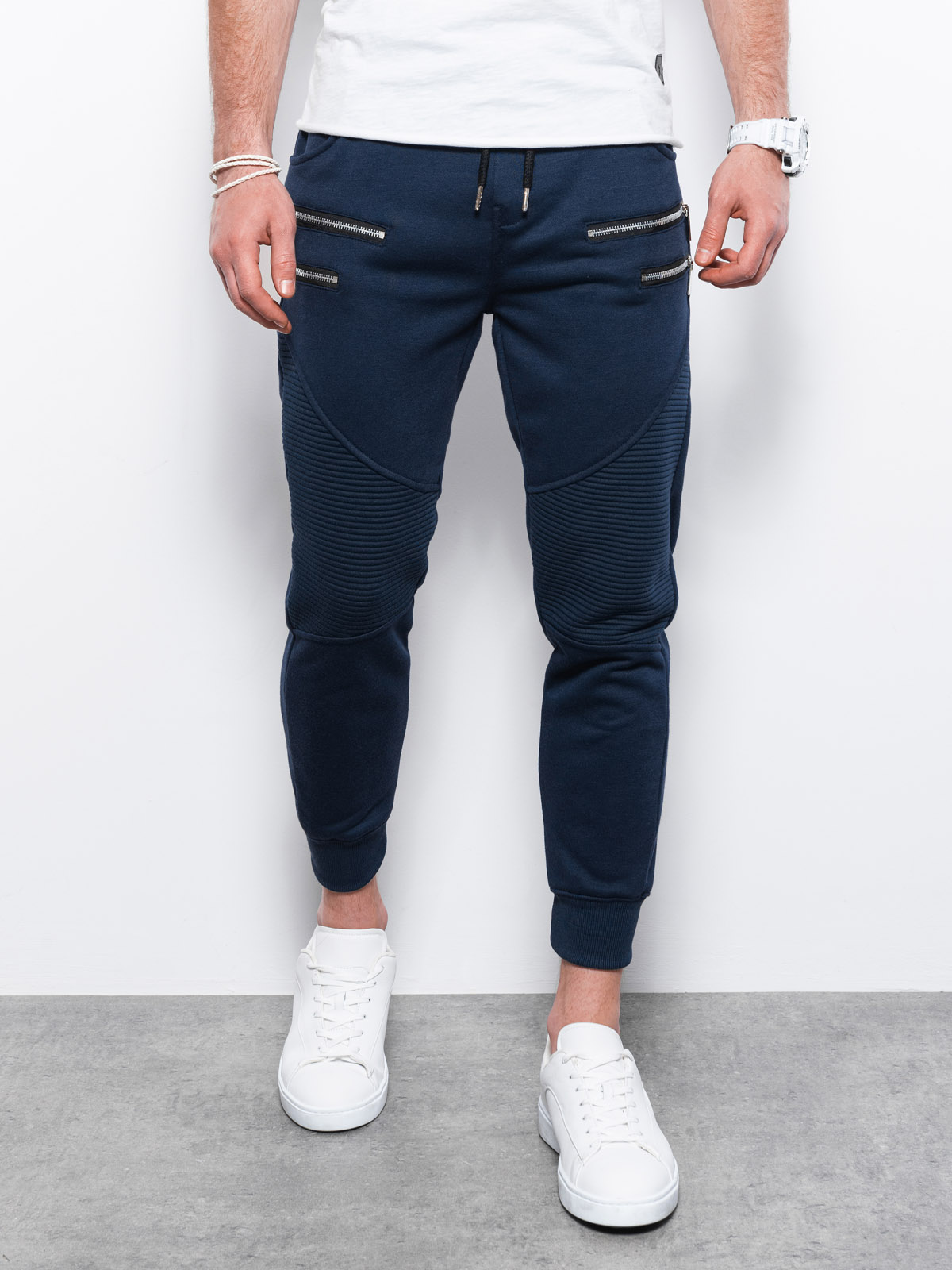 Pantaloni de trening barbati P900 - bleumarin