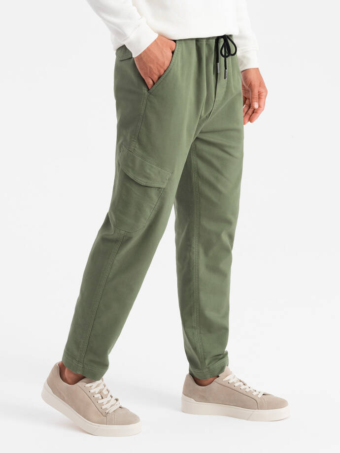 Pantalon sport tricotat pentru bărbați cu buzunare cargo - olive V3 OM-PAJO-0199