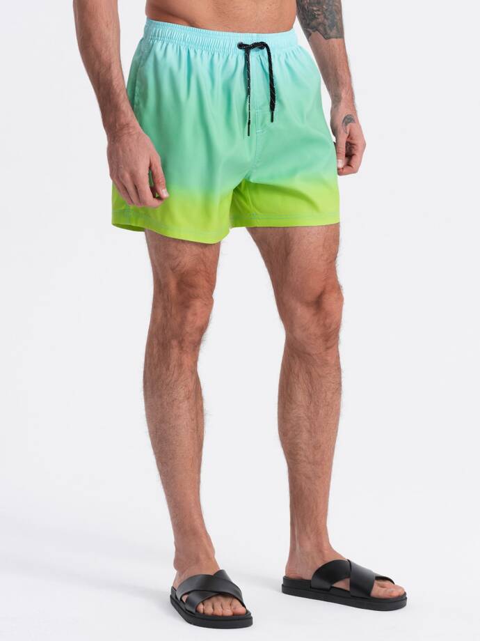 Pantaloni scurți de baie cu efect ombre pentru bărbați - turcoaz deschis V19 OM-SRBS-0125