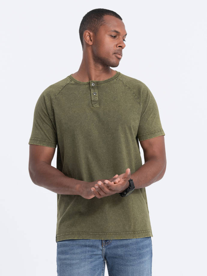 Tricou bărbătesc cu decolteu henley - măslină închisă V4 S1757